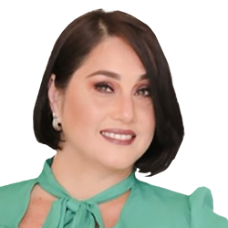 Jamira Cruz – Front Desk